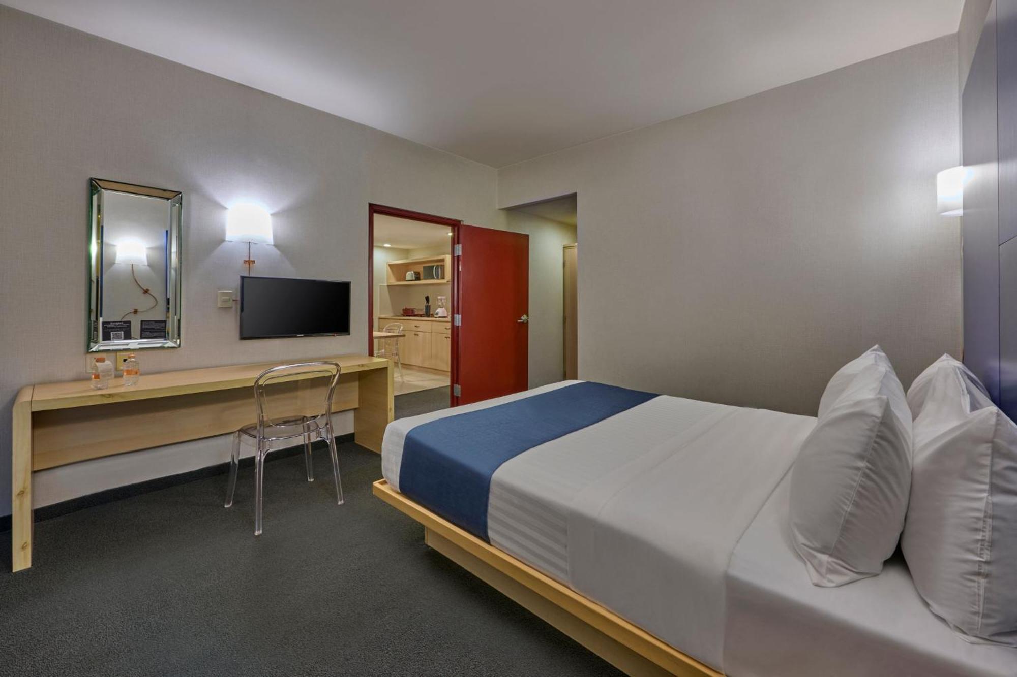 City Express Plus By Marriott Ciudad De Mexico Reforma El Angel Екстериор снимка